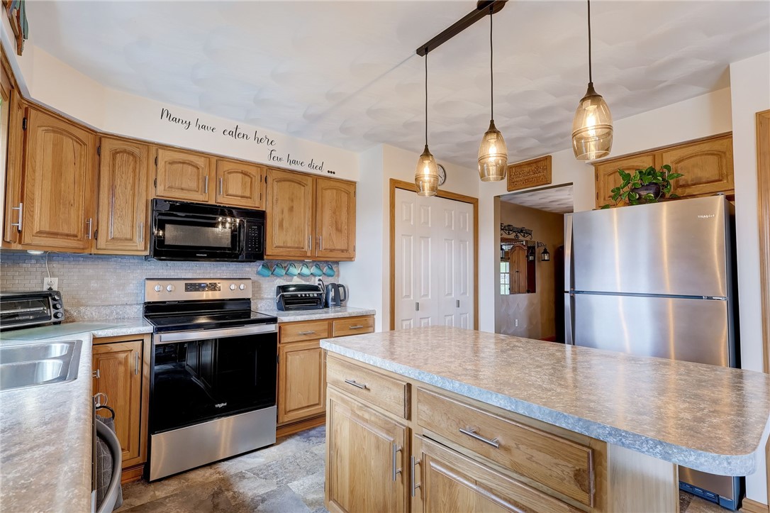 1005 Greer Ln