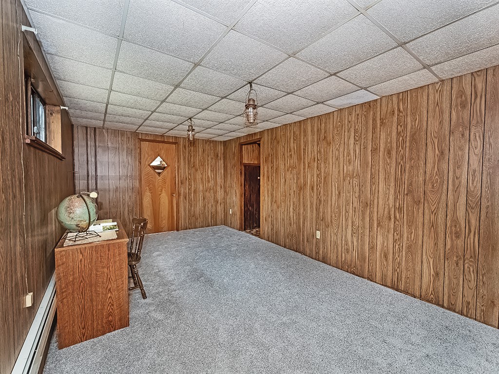 152 Erin Ln