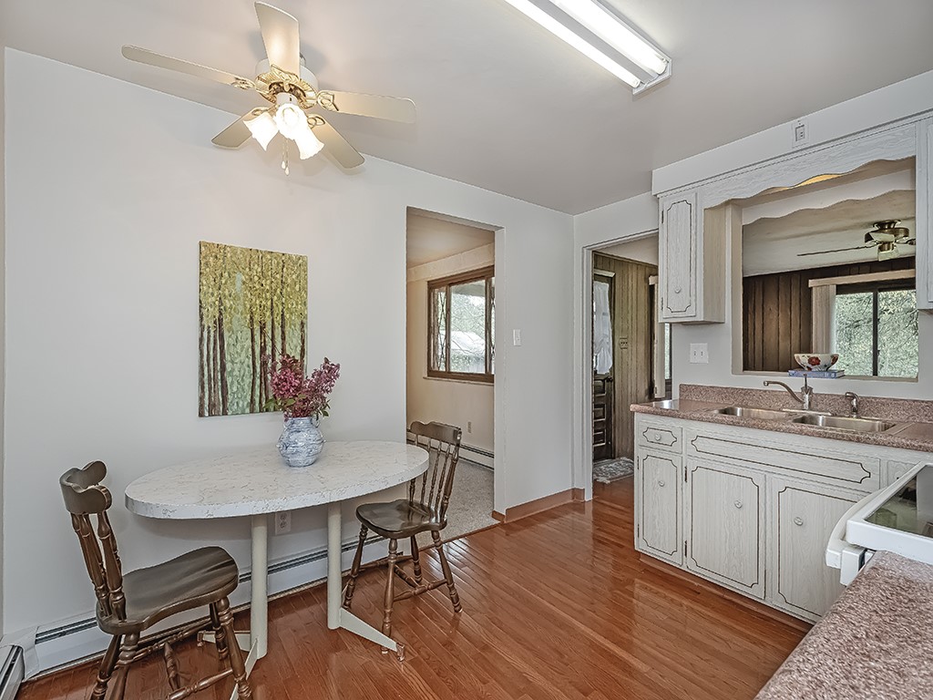 152 Erin Ln