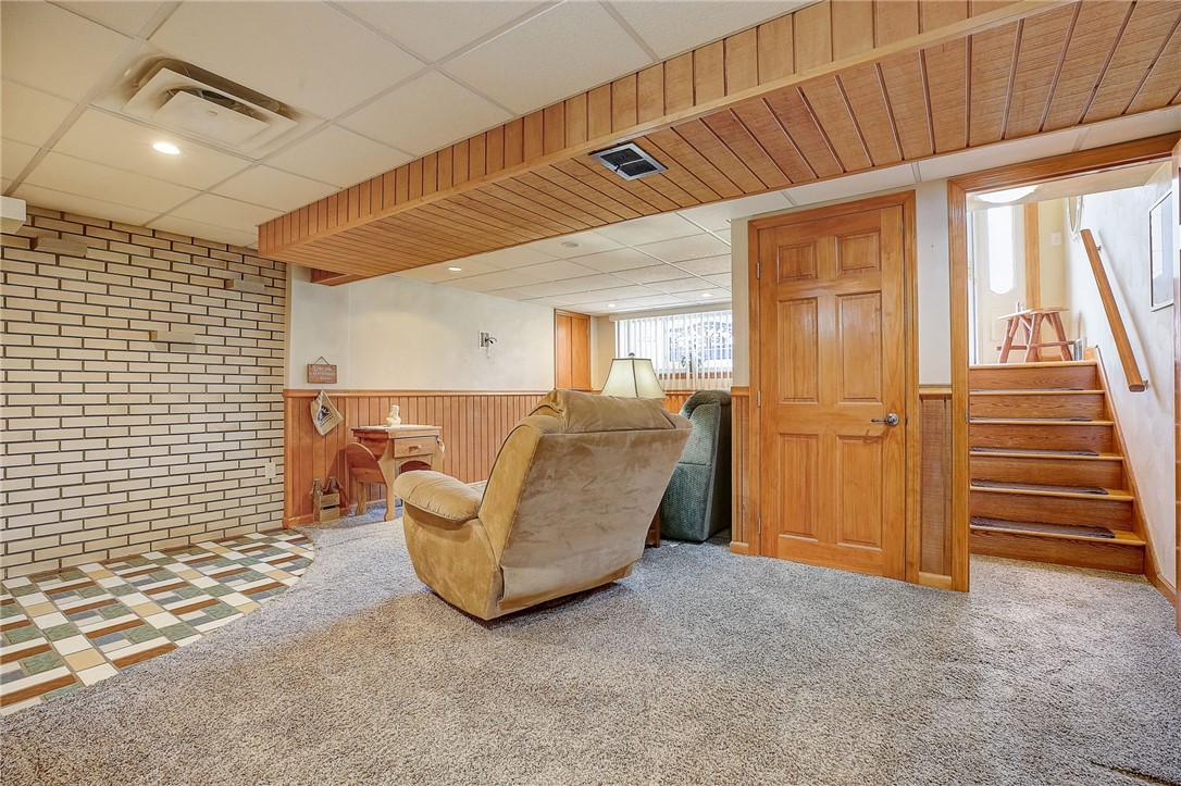 52 Marilou Dr