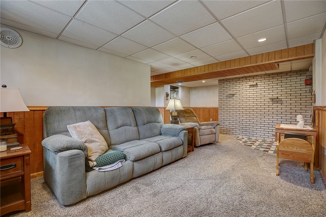 52 Marilou Dr