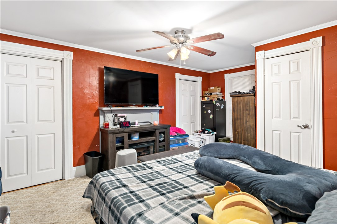 523 Westminster Ave (front & rear)