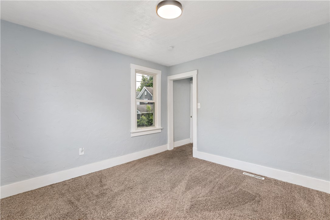 523 Westminster Ave (front & rear)