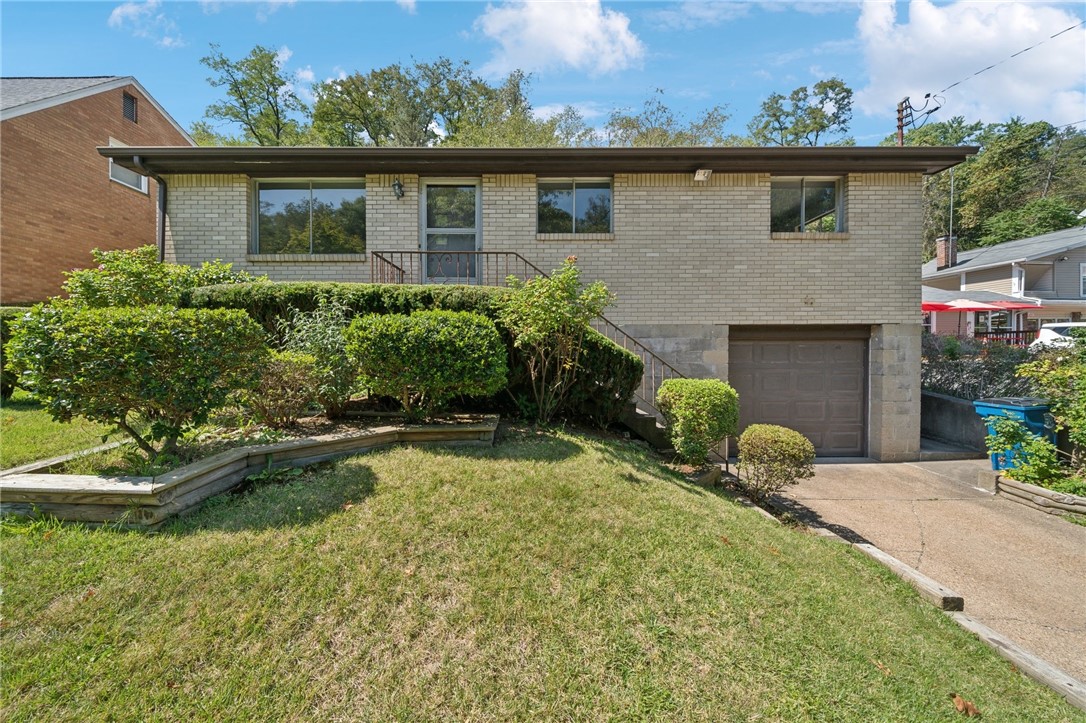 619 Brown Ave