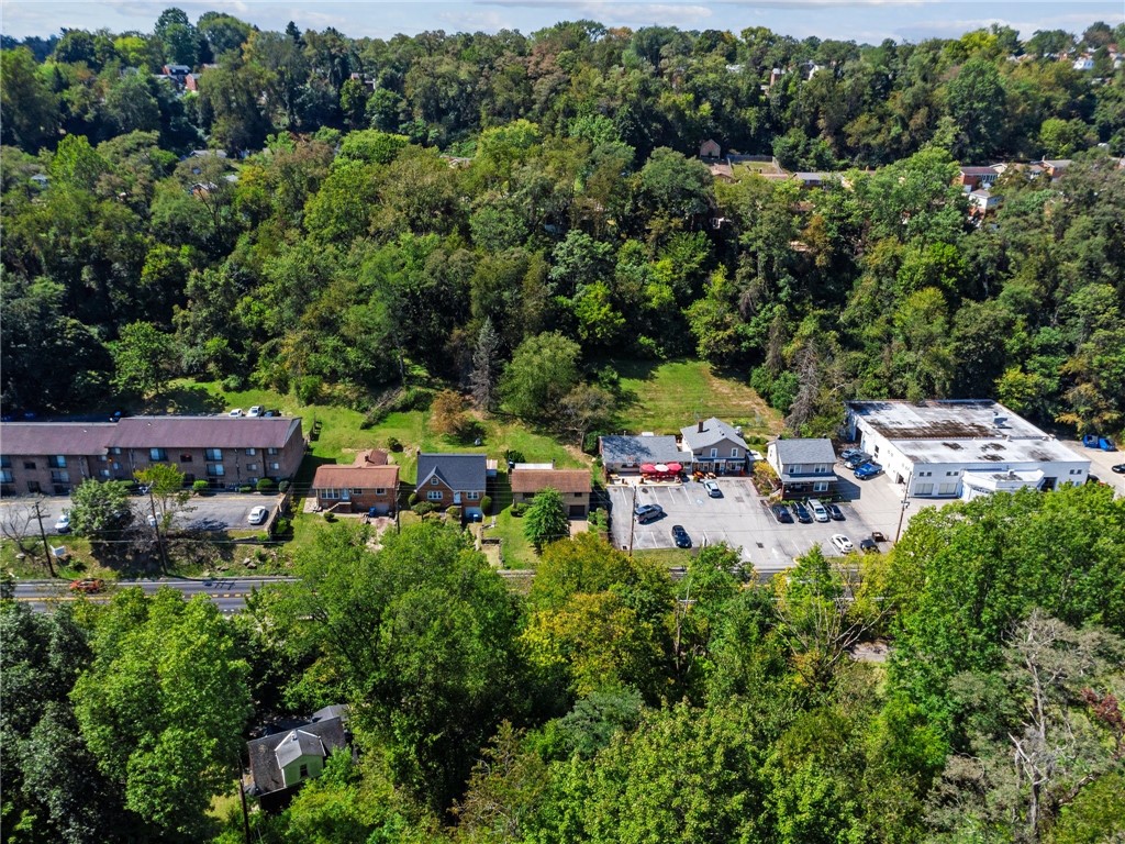 619 Brown Ave