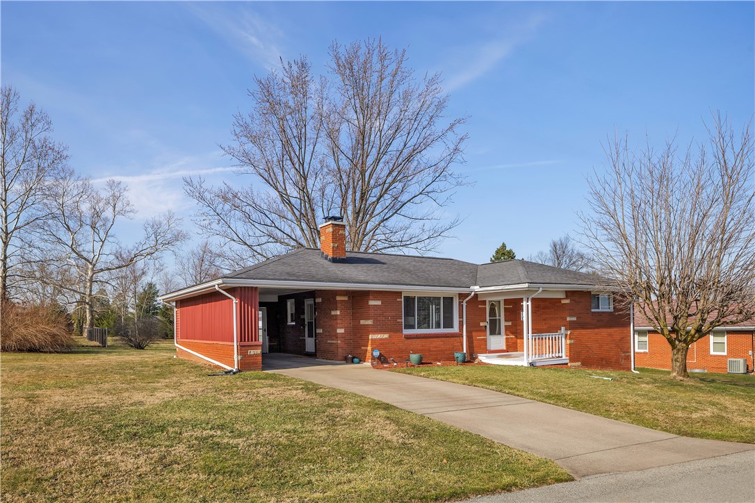 408 Hillcrest Dr