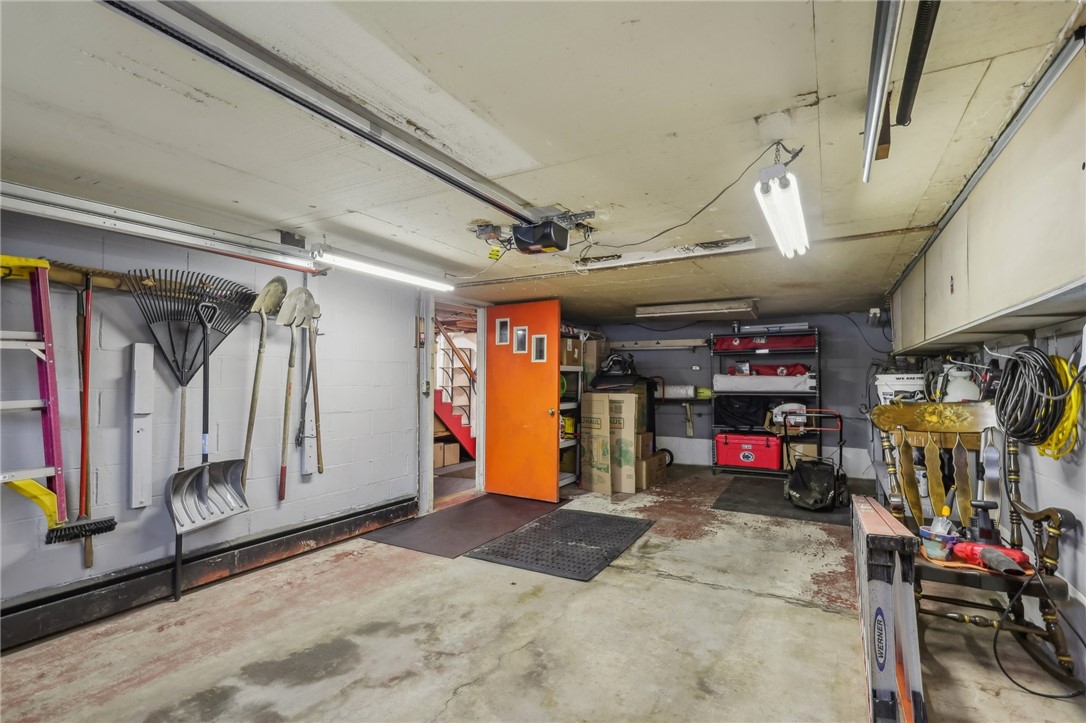 200 S Morrow St