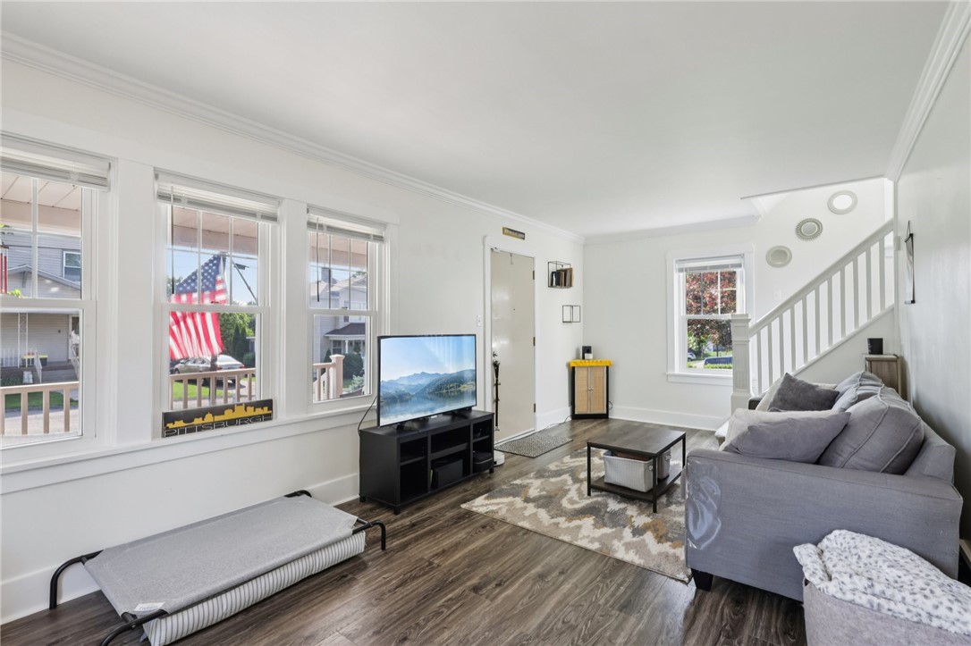 14 Landis Ave