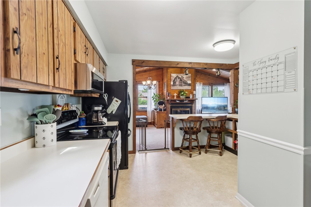 14 Landis Ave