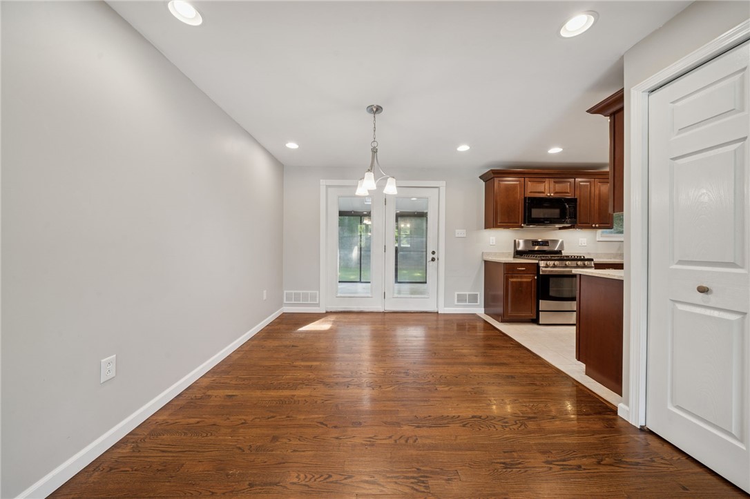 186 Mckenzie Dr