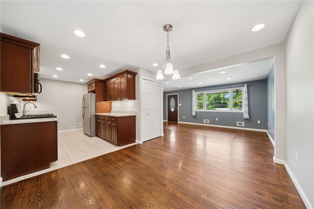 186 Mckenzie Dr