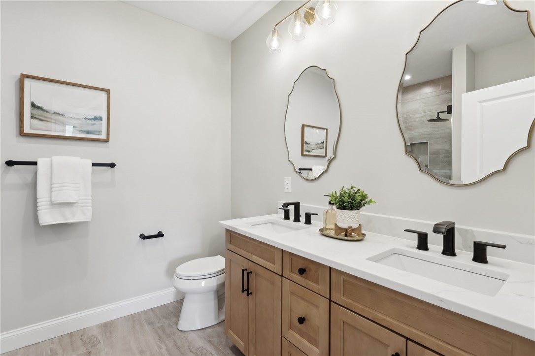 1165 Valley Club Dr 116
