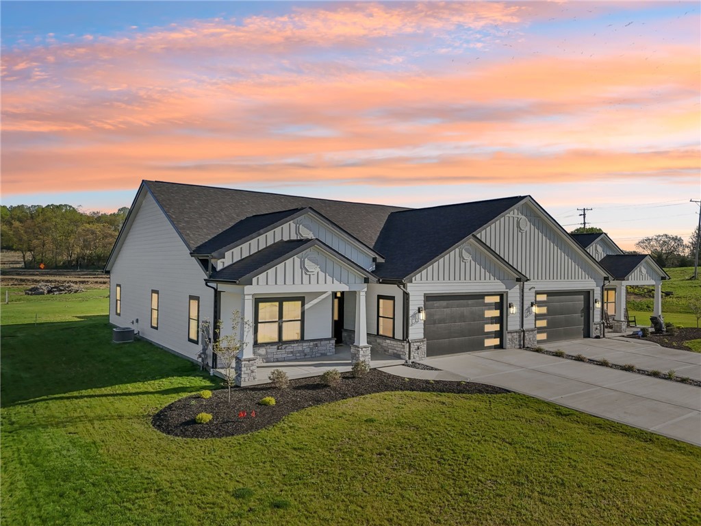 1163 VALLEY CLUB DR. 117
