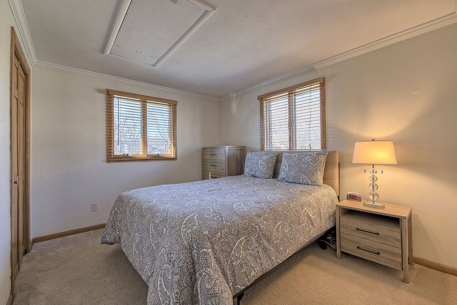 141 Saunders Station