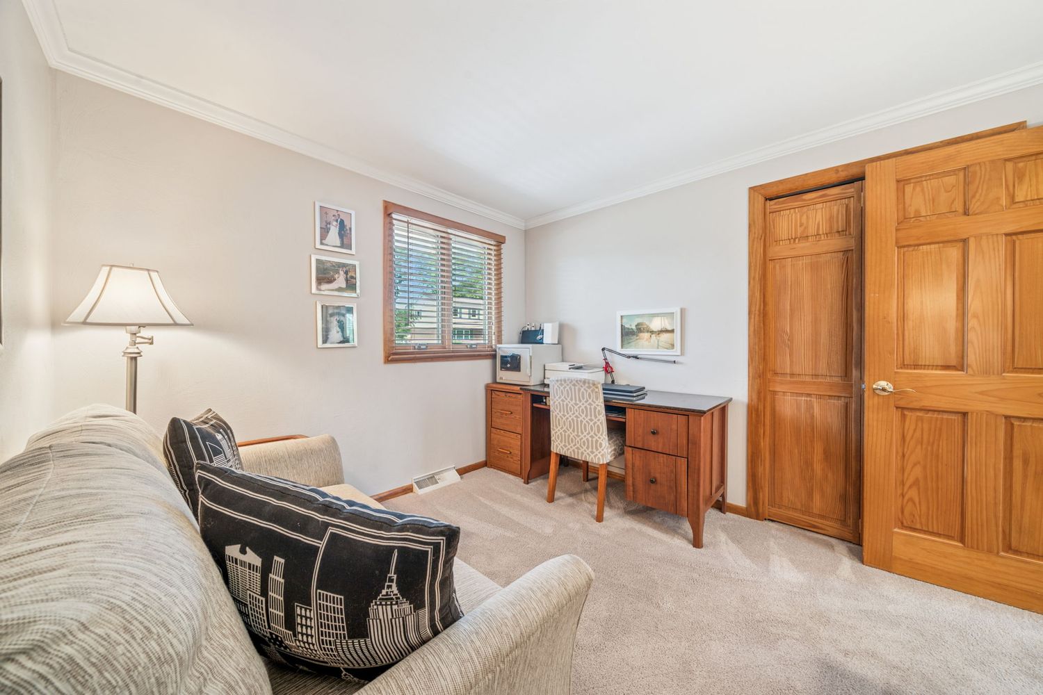 141 Saunders Station