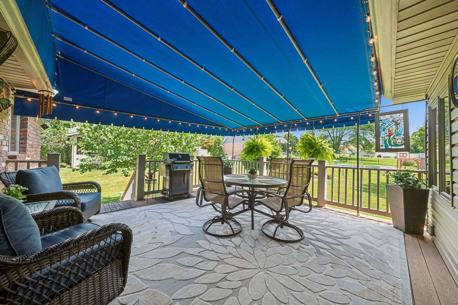 141 Saunders Station