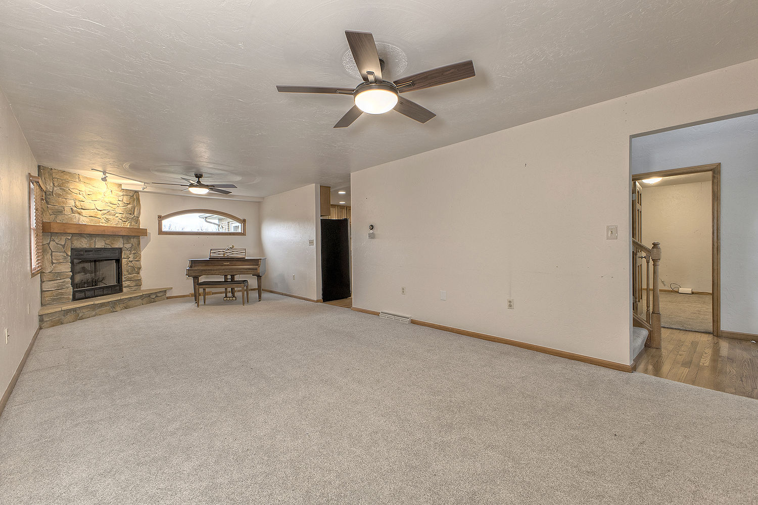 11227 Pershing DRIVE