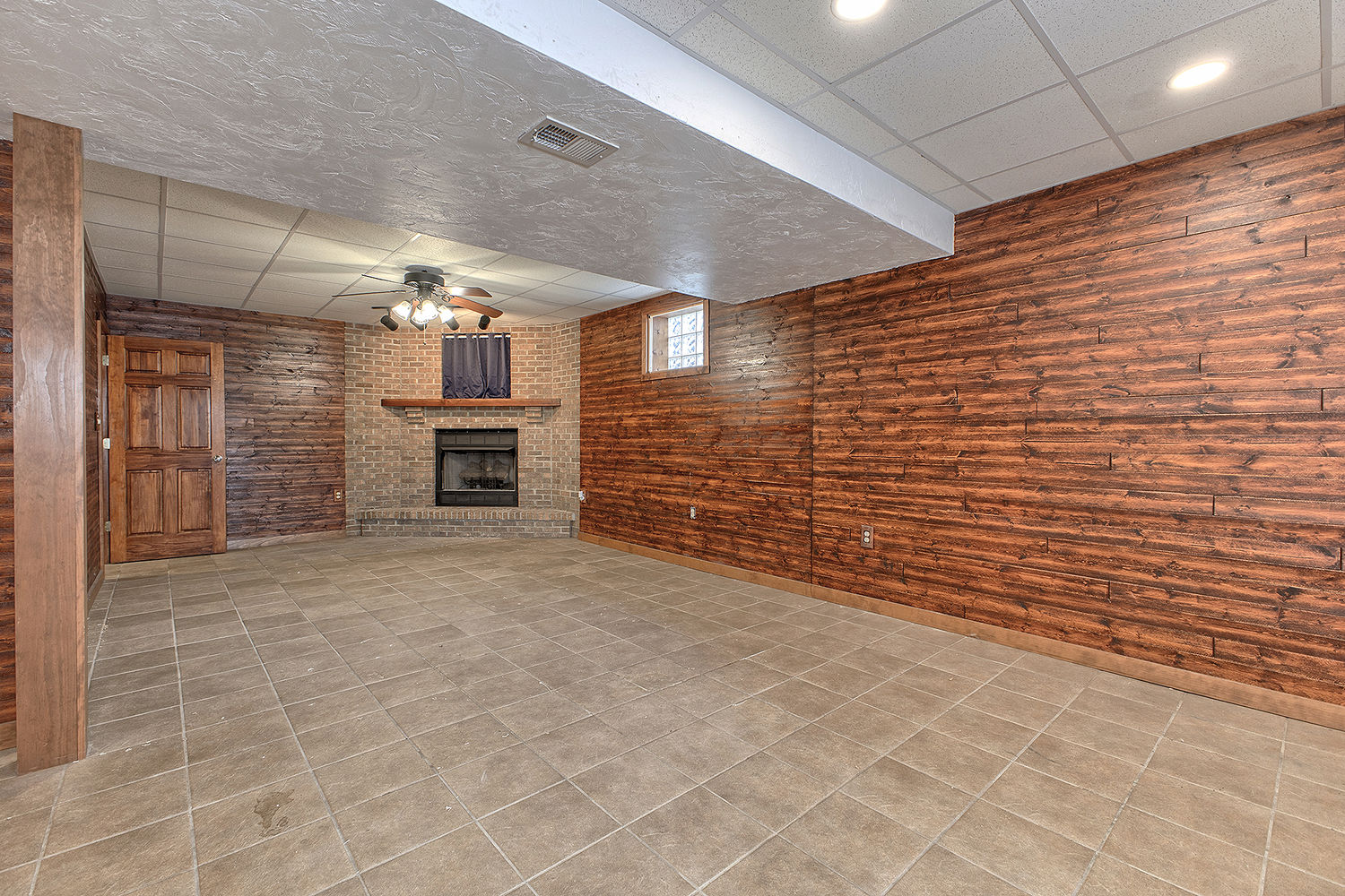 11227 Pershing DRIVE