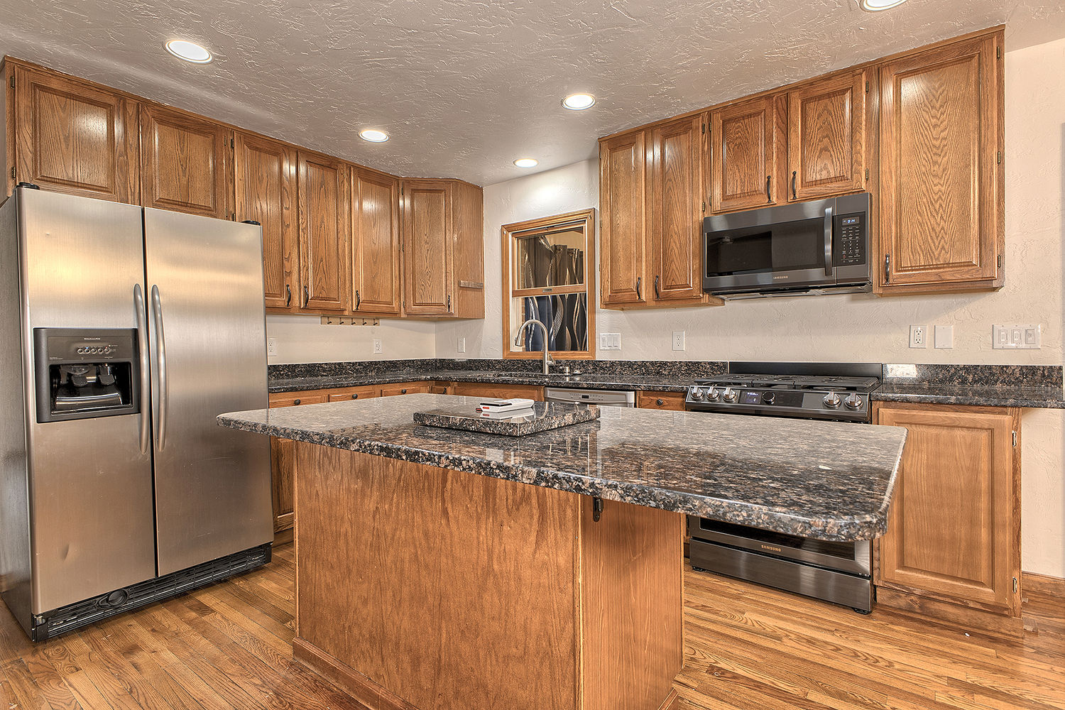 11227 Pershing DRIVE