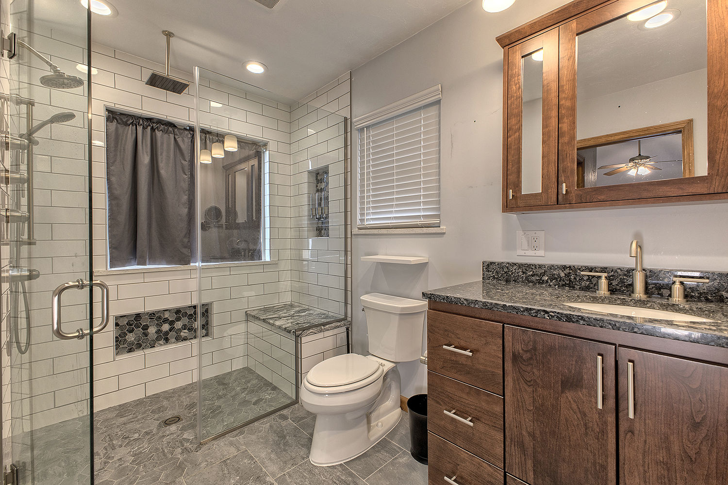 11227 Pershing DRIVE