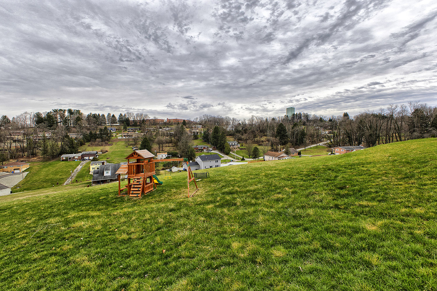 11227 Pershing DRIVE