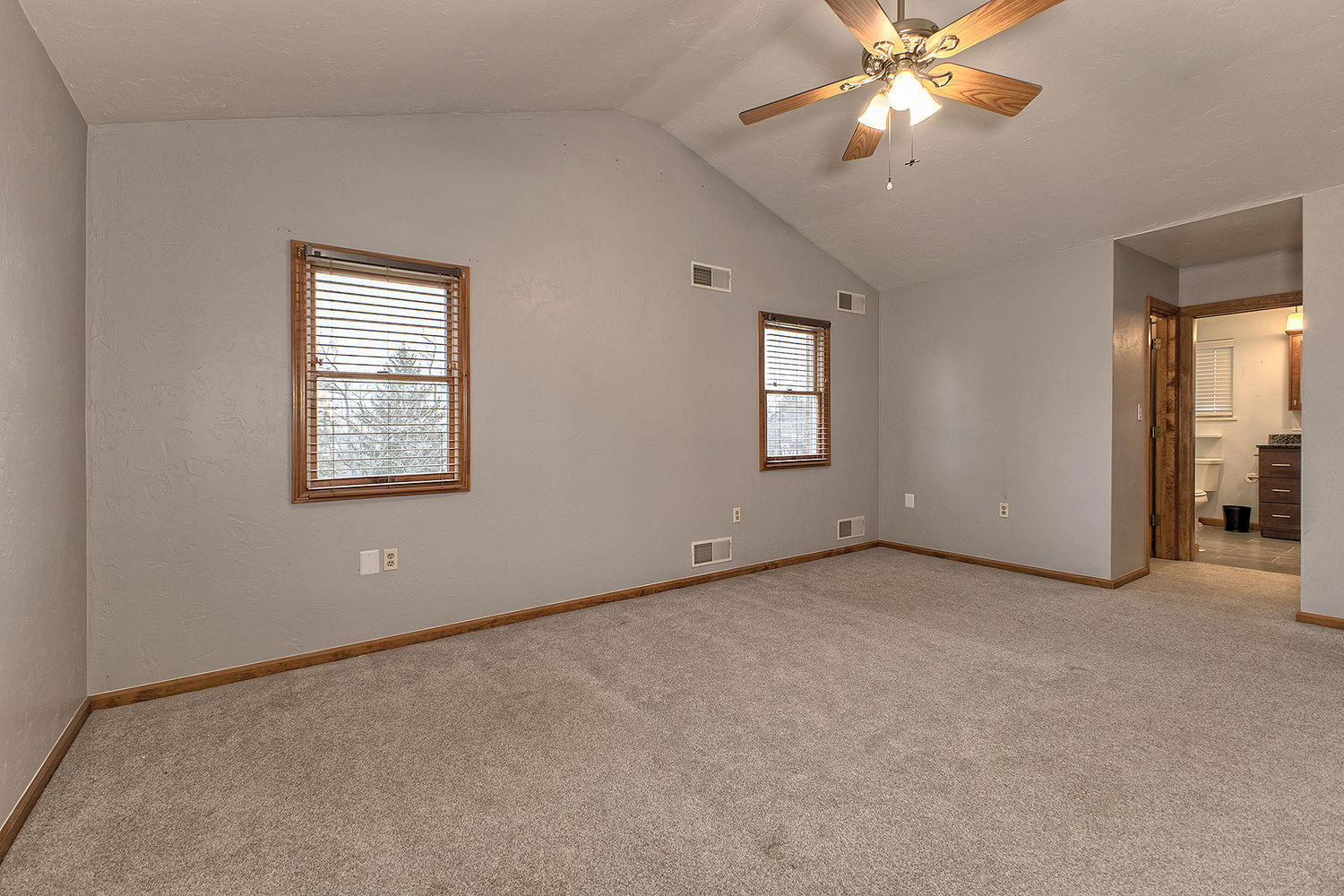 11227 Pershing DRIVE