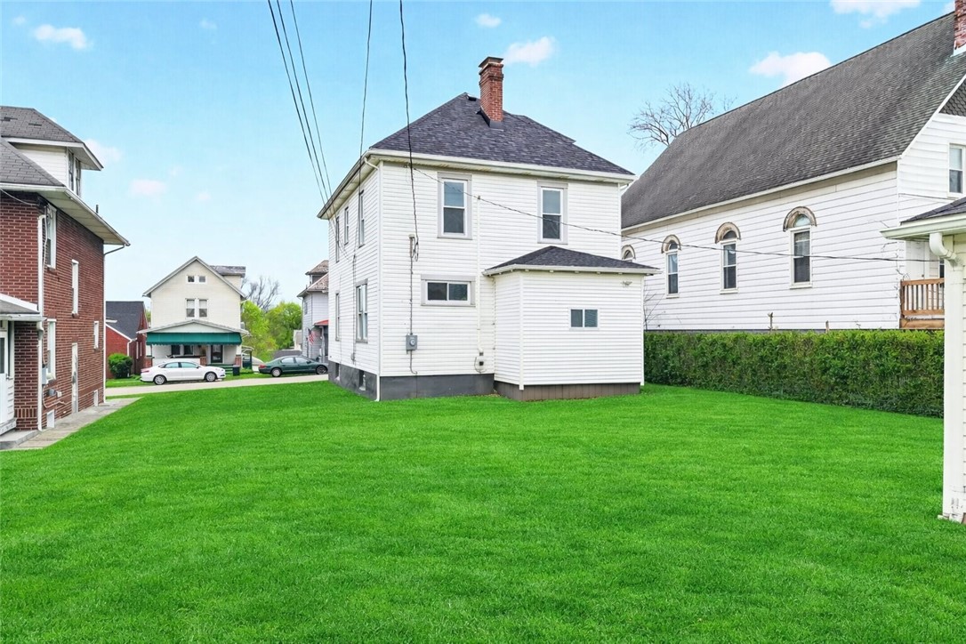 736 Mace Street