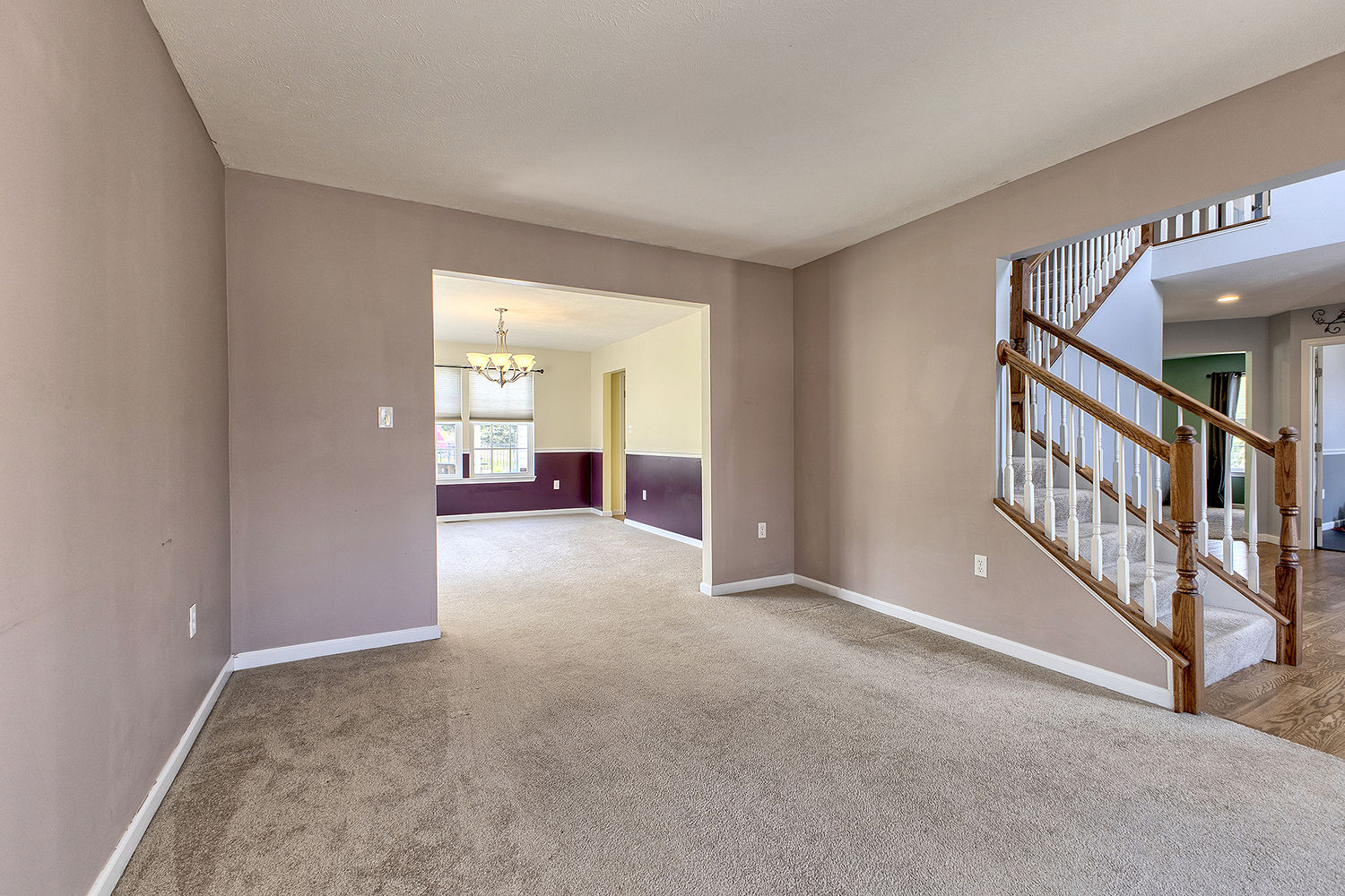 8447 Walthour DRIVE