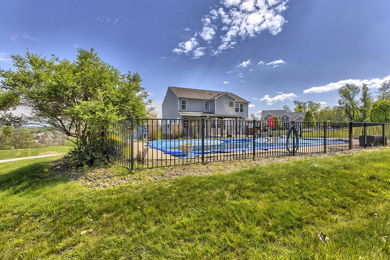 8447 Walthour DRIVE