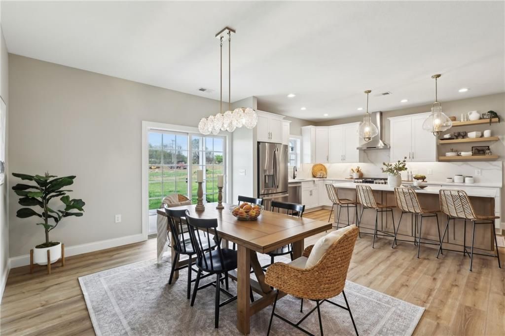 1163 VALLEY CLUB DR. 117