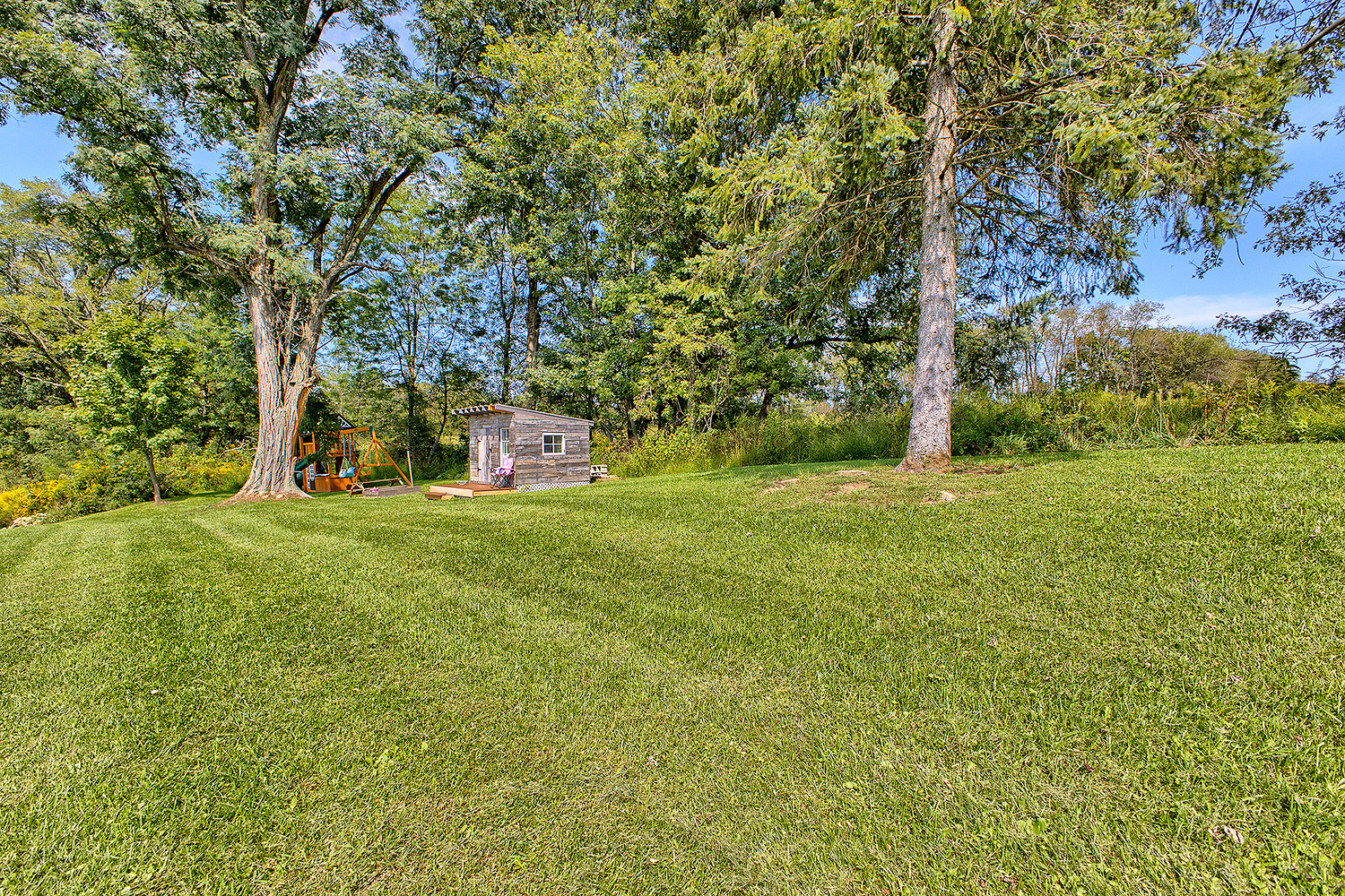 201 Summit LANE