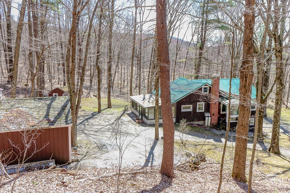 84 Old Hudson Turnpike