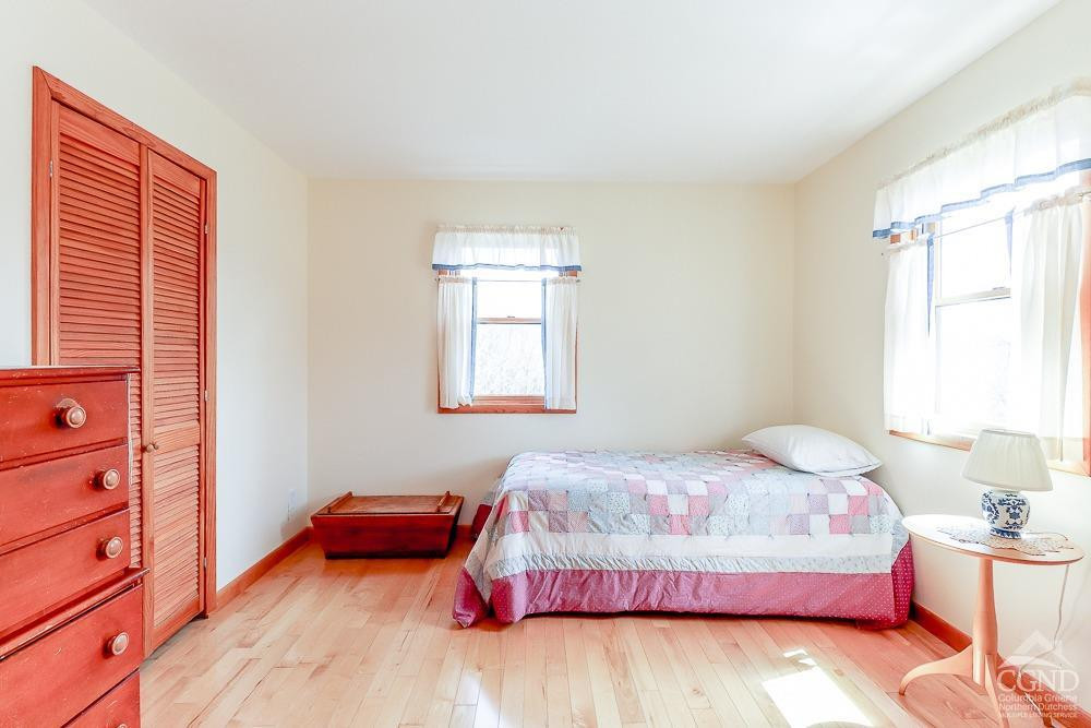 286 W Hill Road