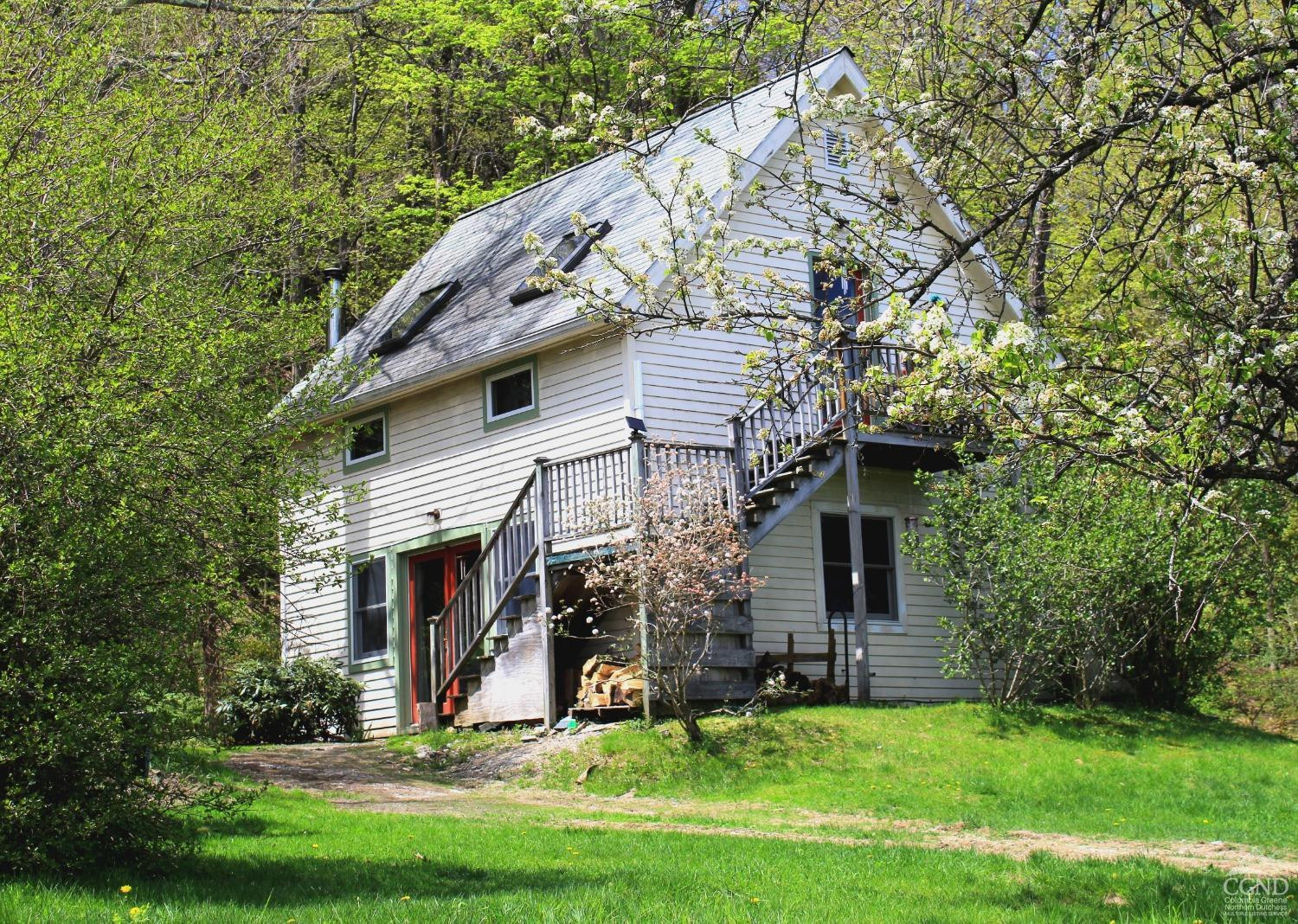 765 Harlemville Road, B