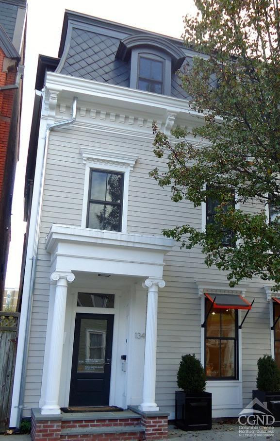 134 Warren Street