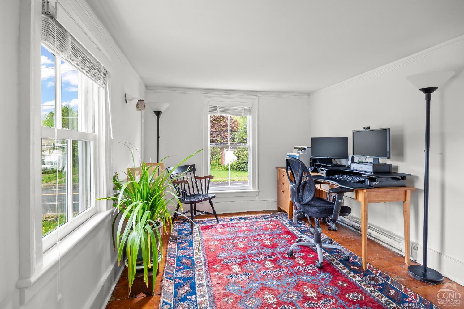 32 Albany Ave