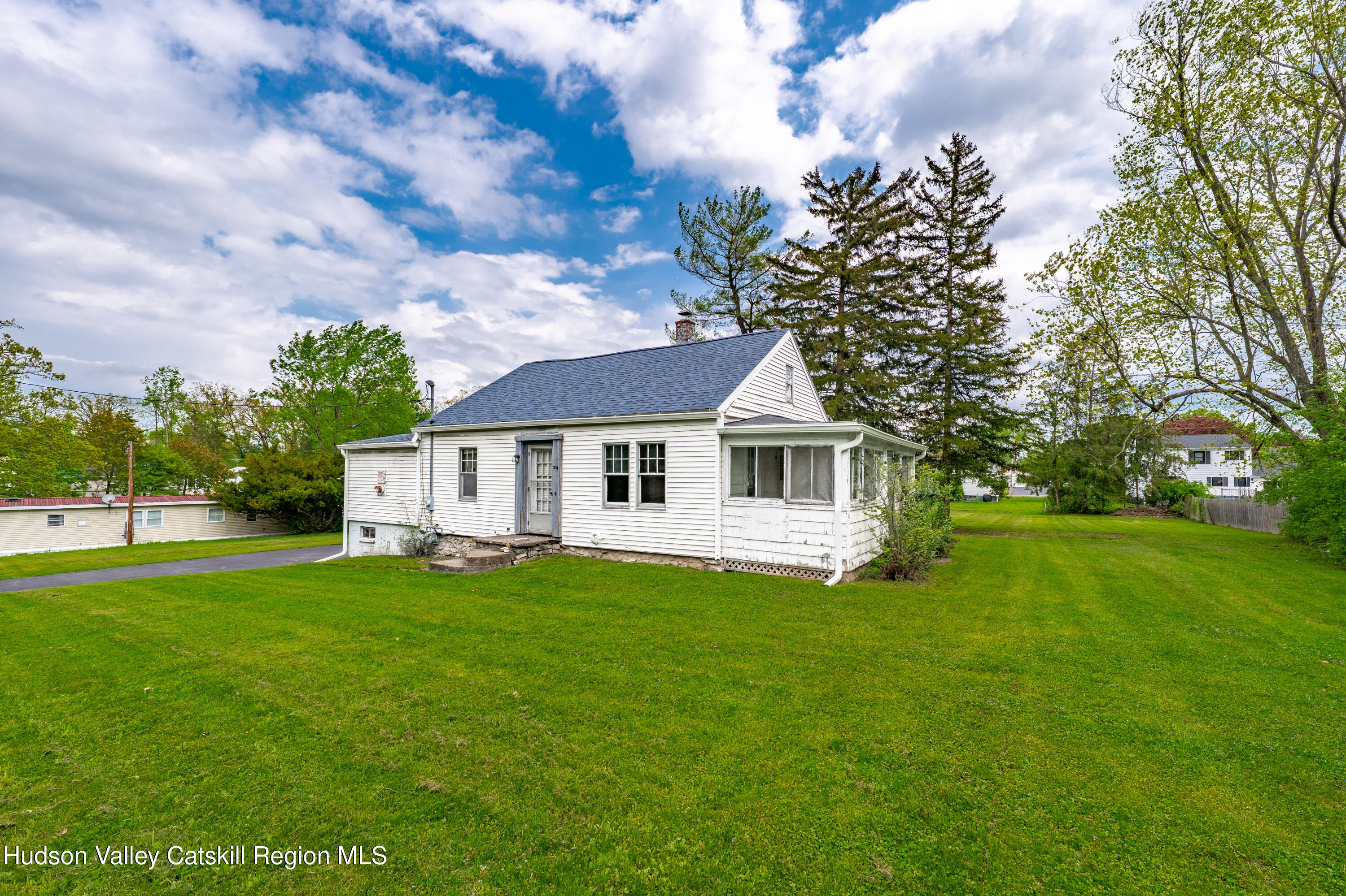 334 Joslen Boulevard