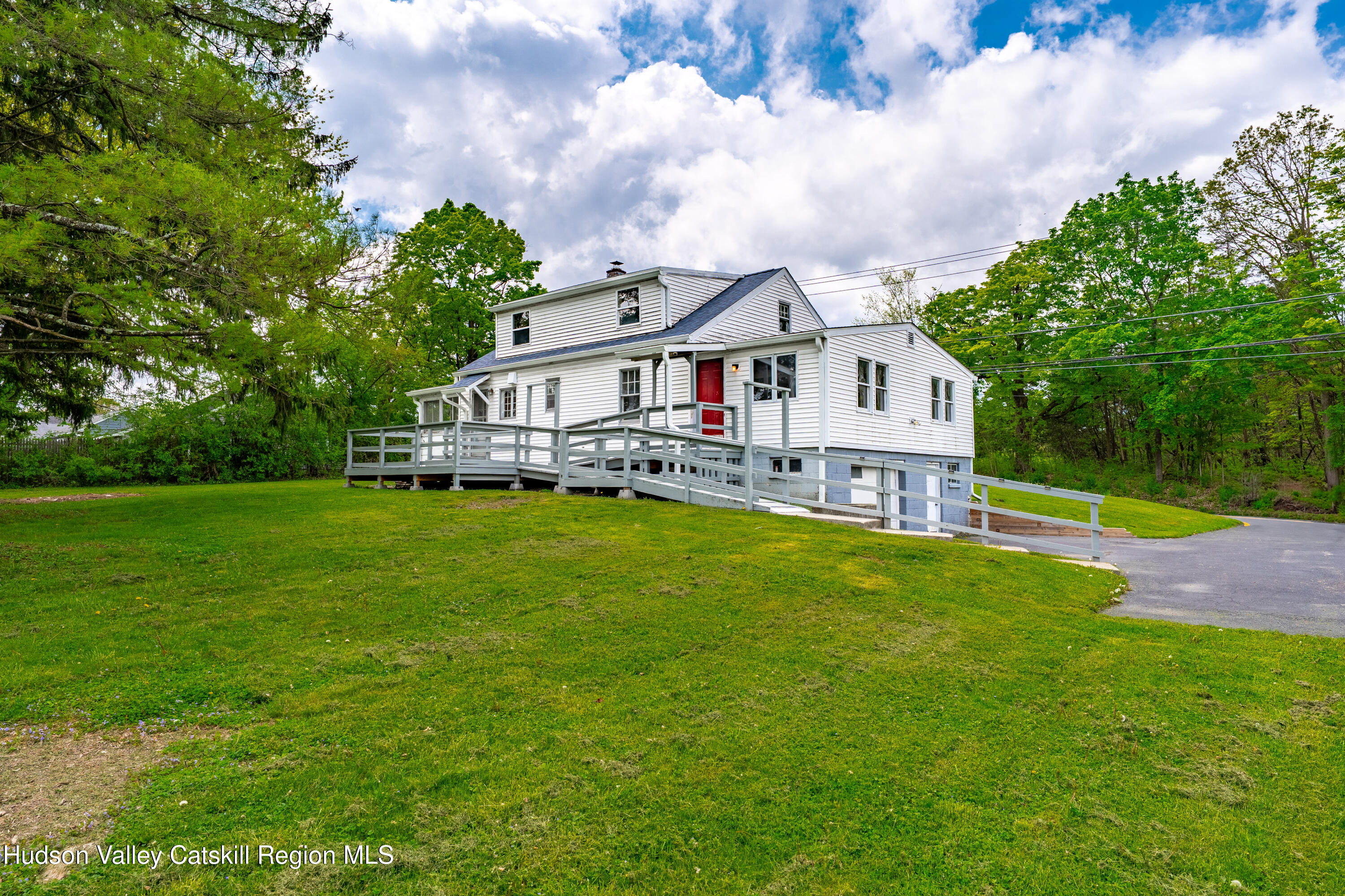 334 Joslen Boulevard