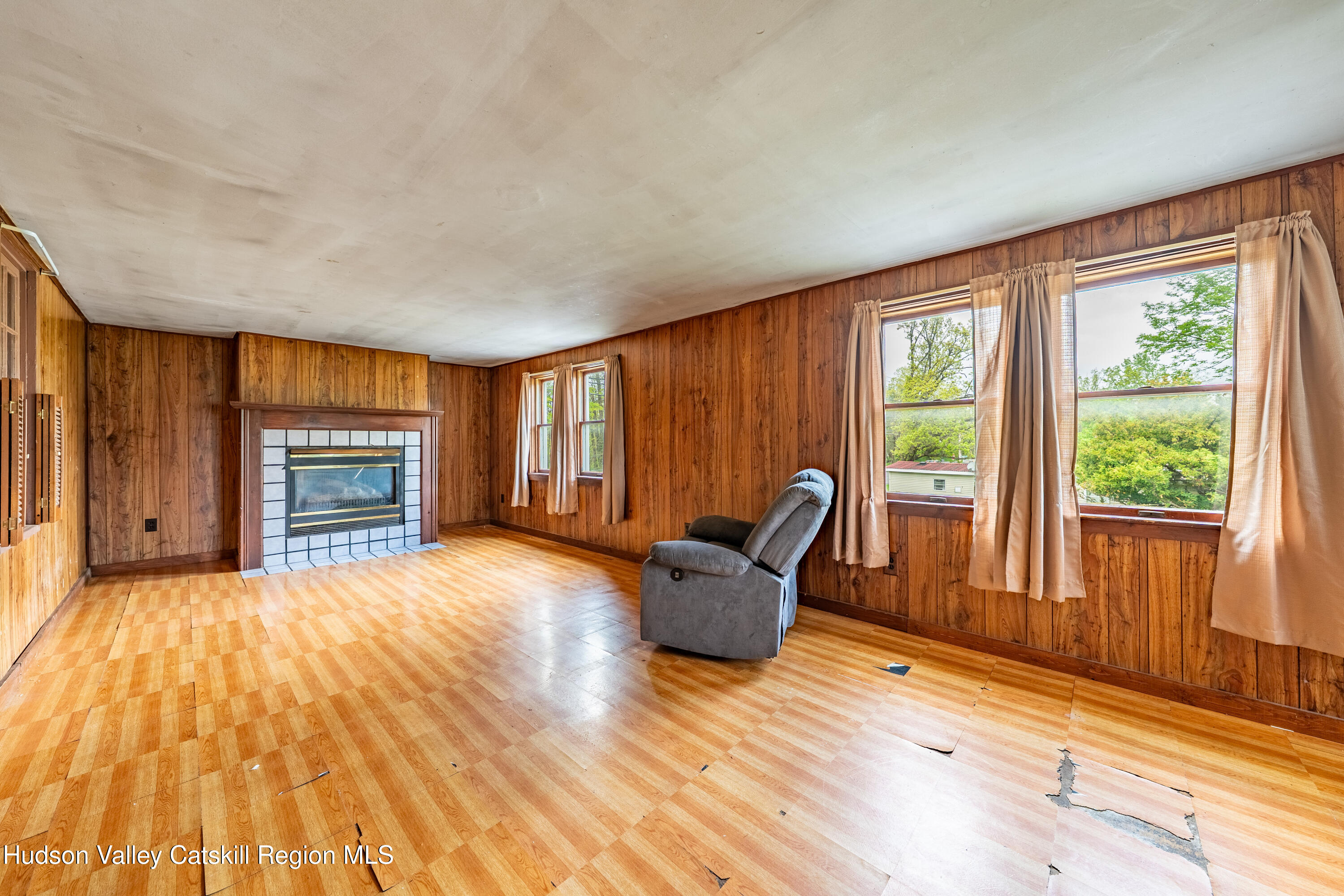 334 Joslen Boulevard