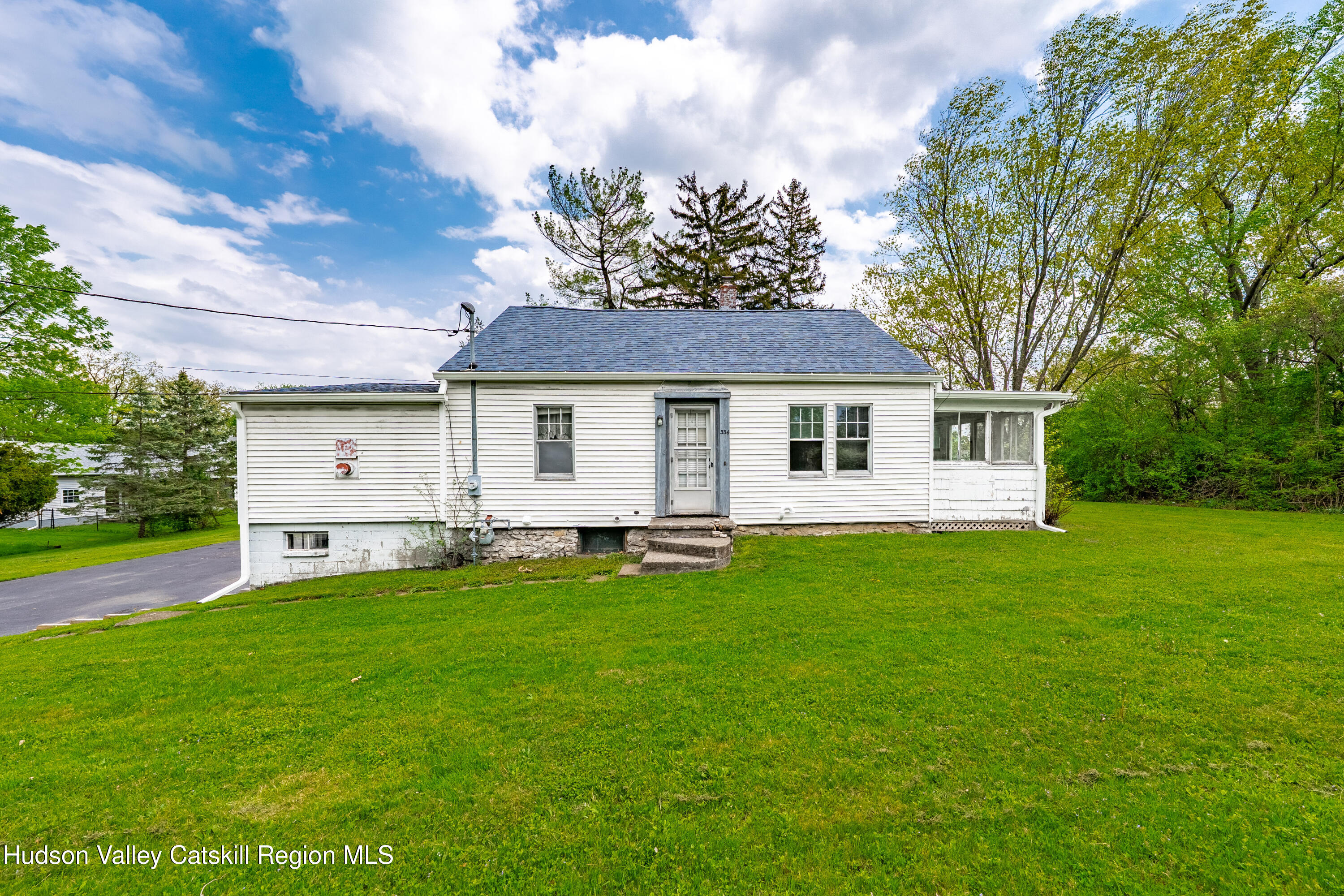 334 Joslen Boulevard