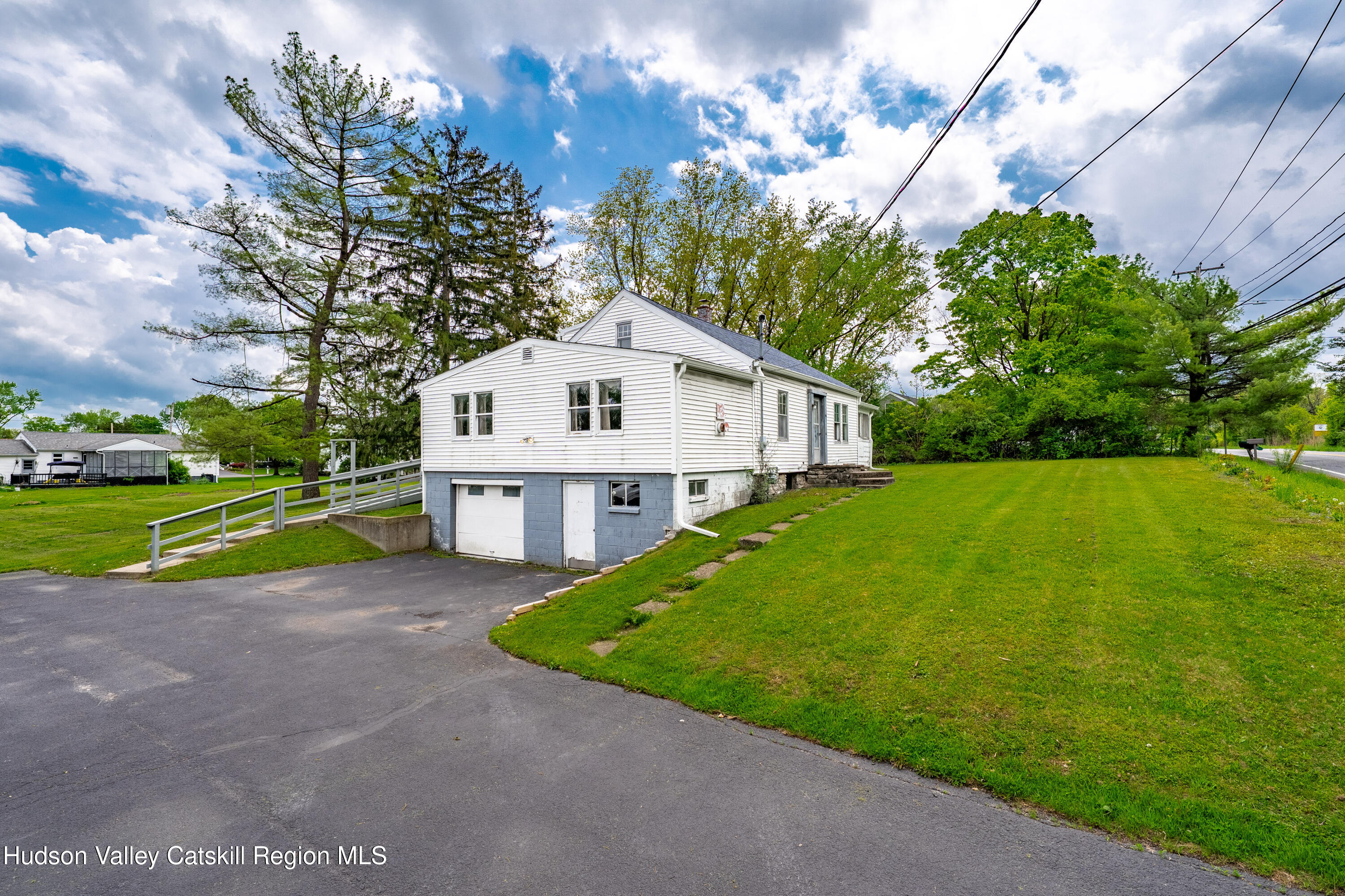 334 Joslen Boulevard