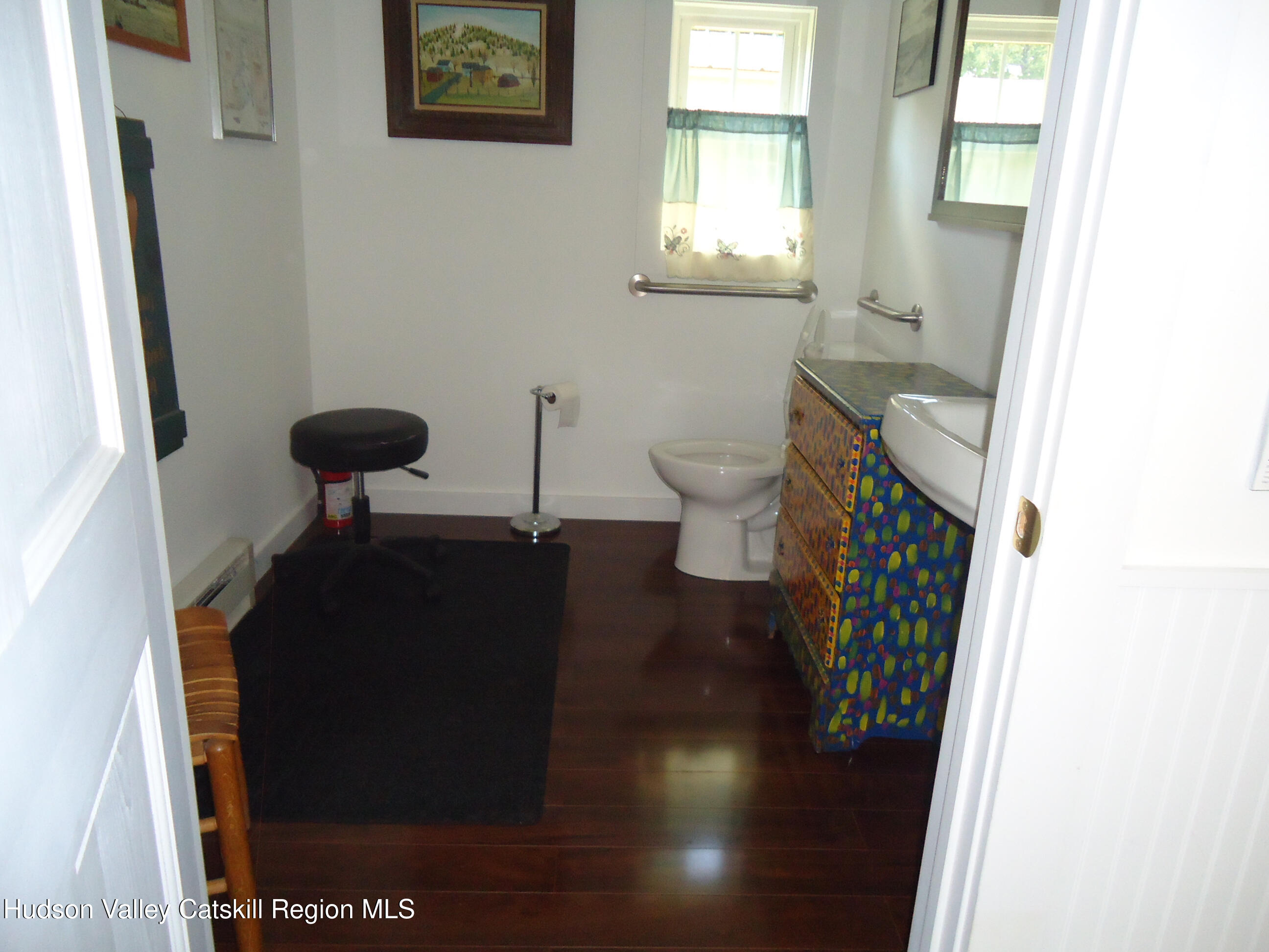 4 Bushnell Avenue