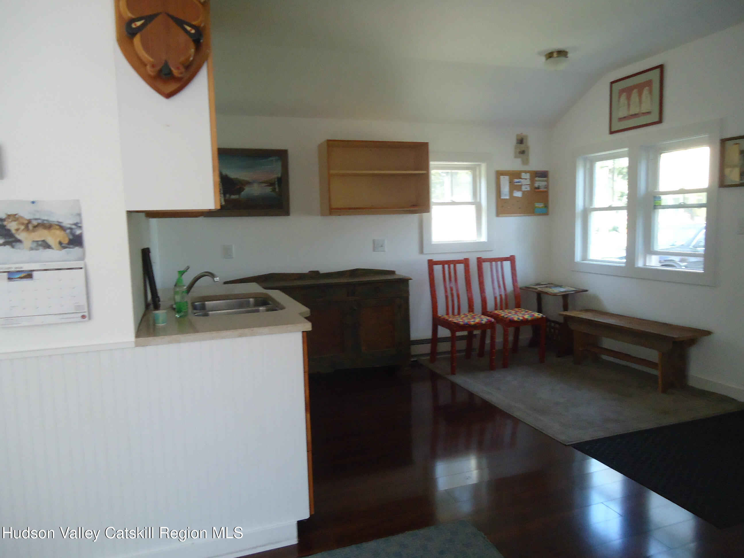 4 Bushnell Avenue