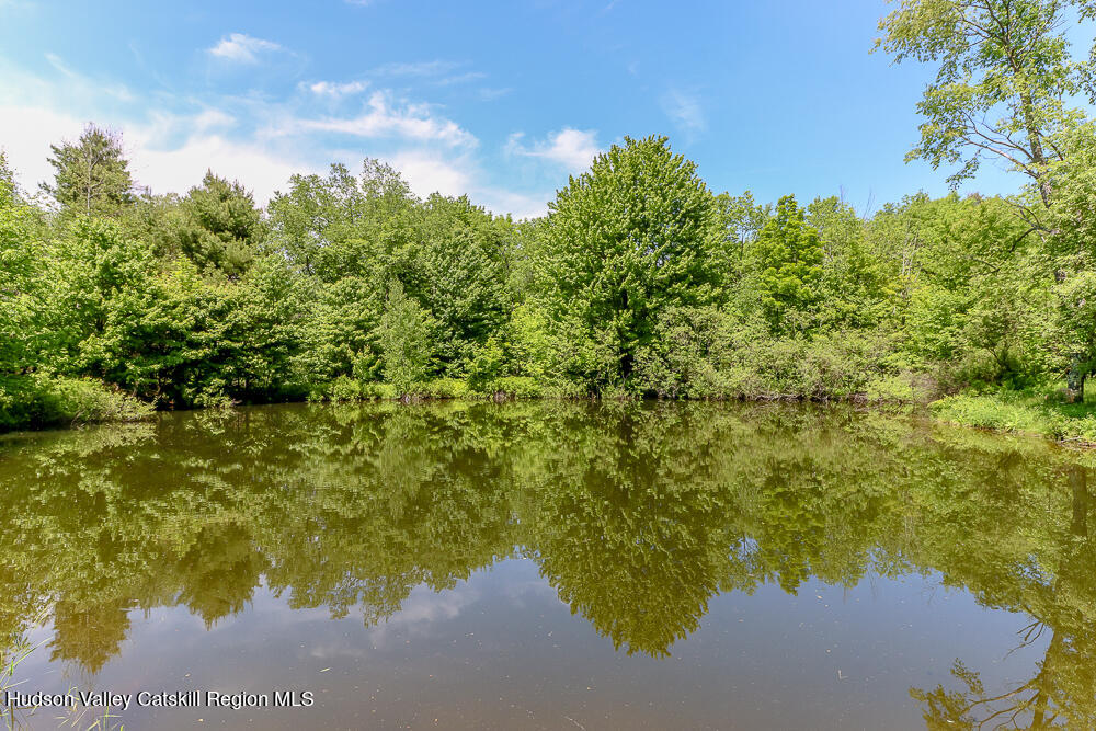 613 SE Hollow Road