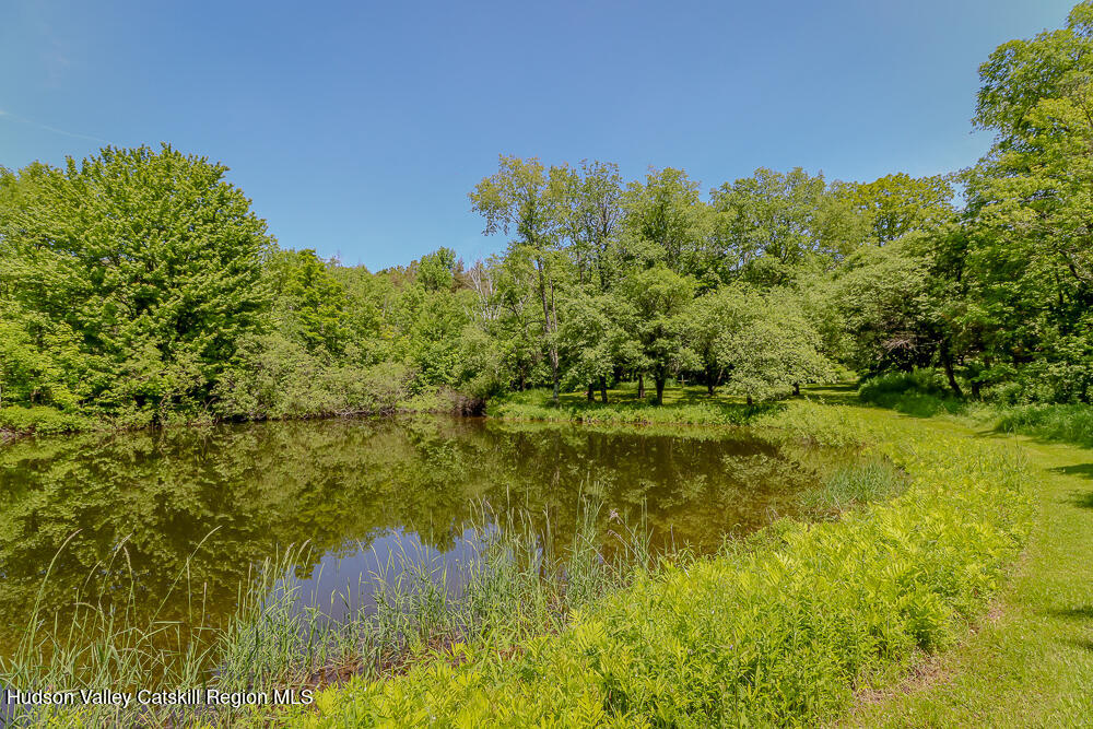 613 SE Hollow Road