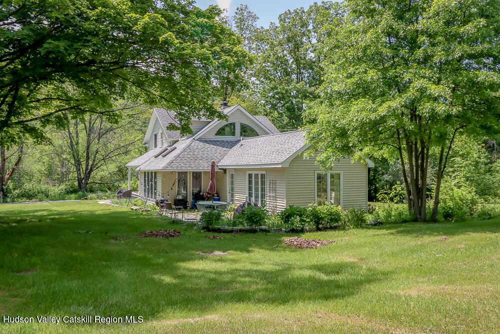 613 SE Hollow Road