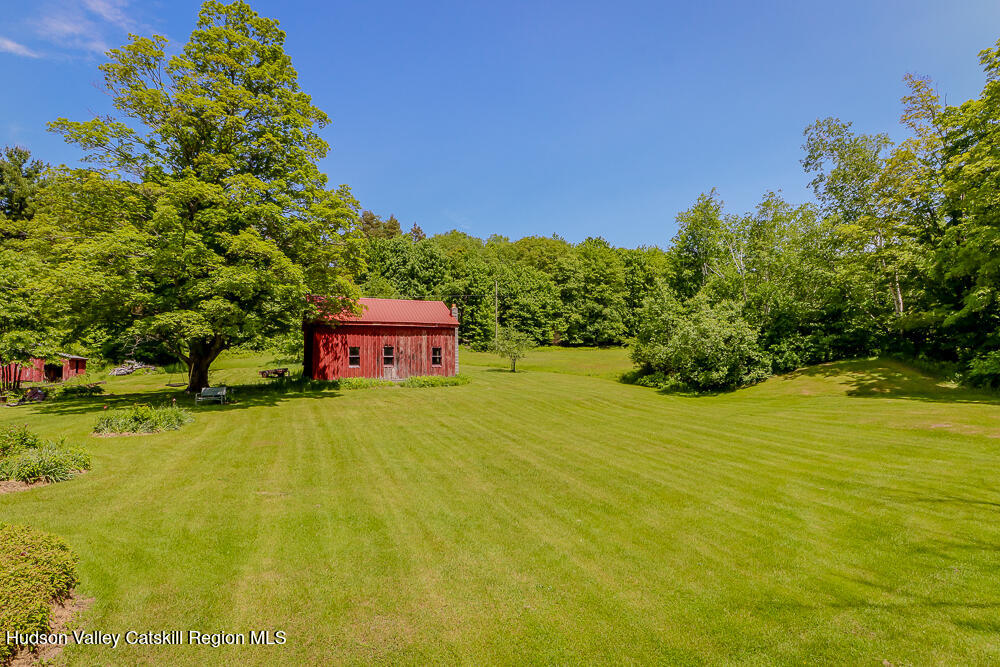 613 SE Hollow Road