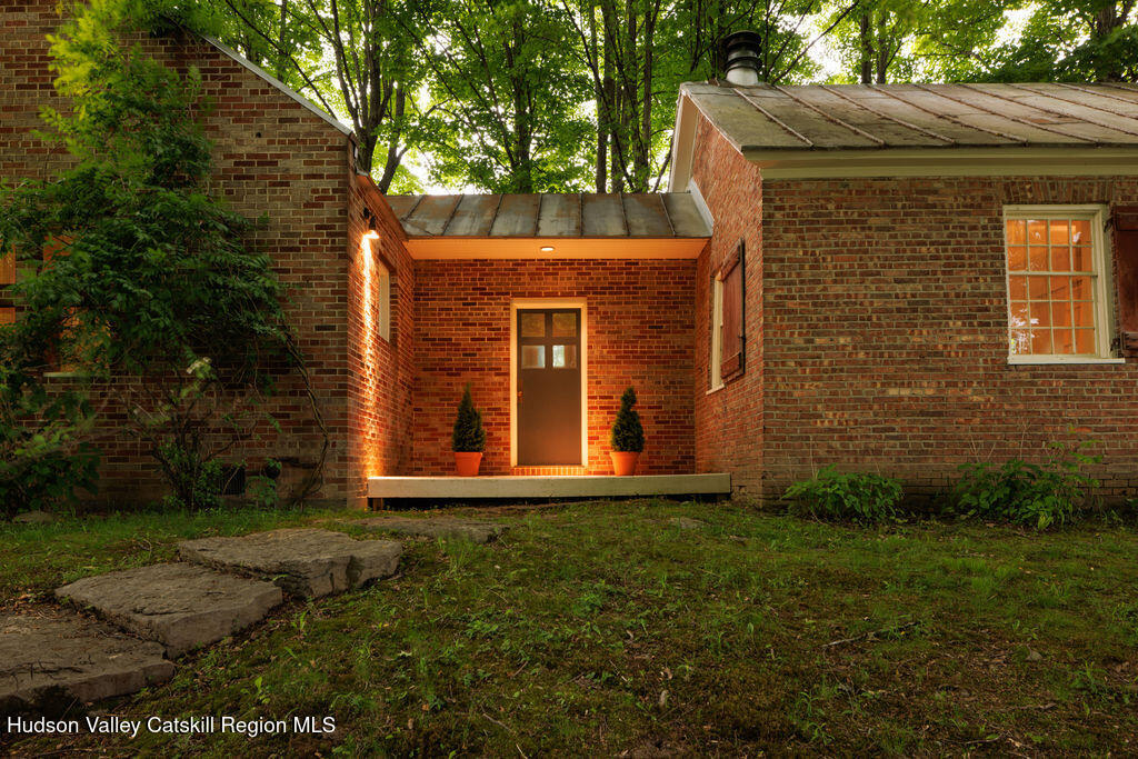 577 Jefferson Hill Road