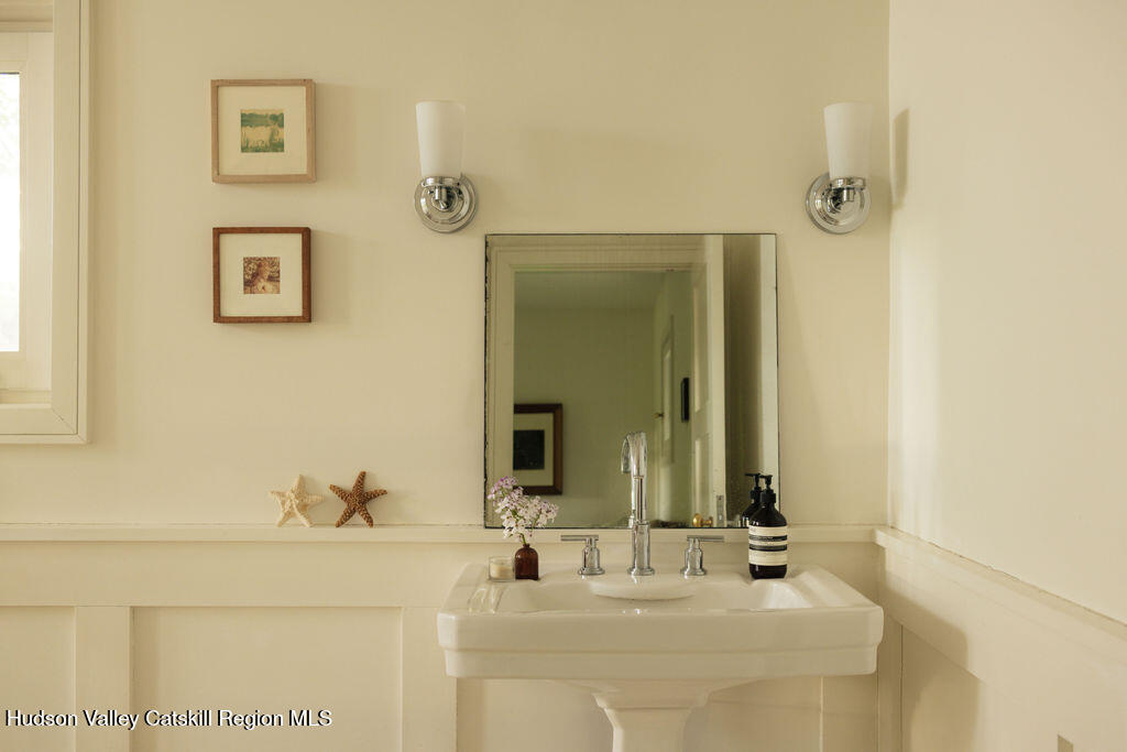 577 Jefferson Hill Road