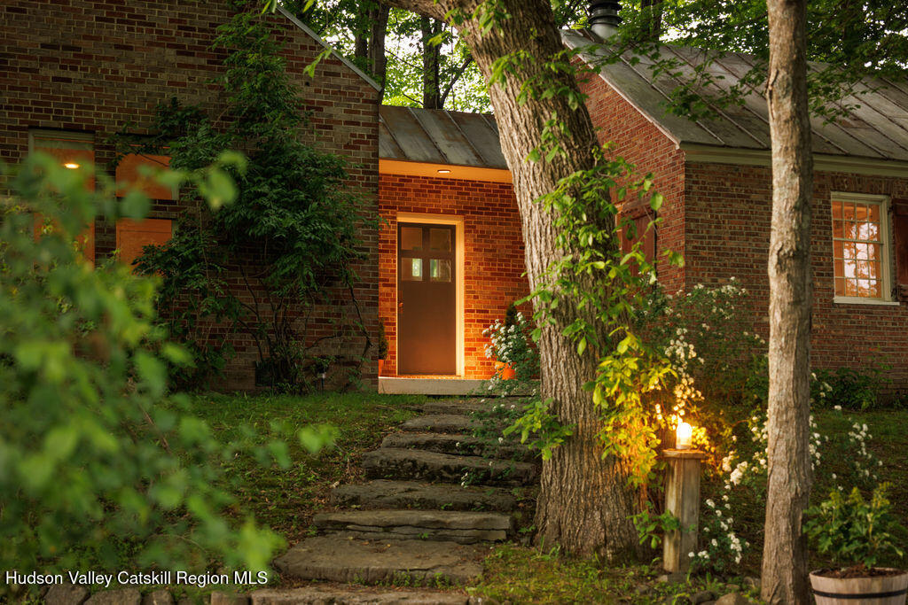 577 Jefferson Hill Road